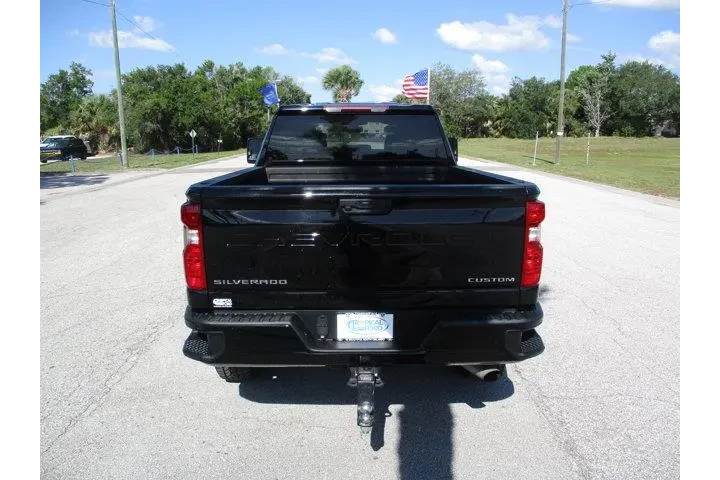 $39995 : Chevrolet Silverado 2500HD 2 image 6