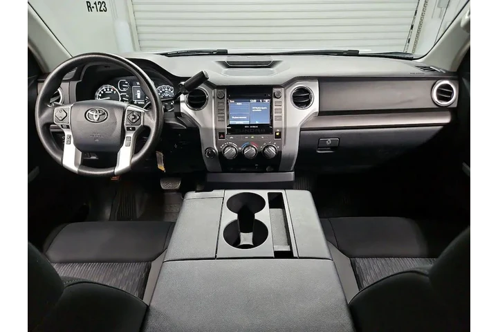 $36998 : Toyota Tundra 2018 4x4 SR5 4 image 9
