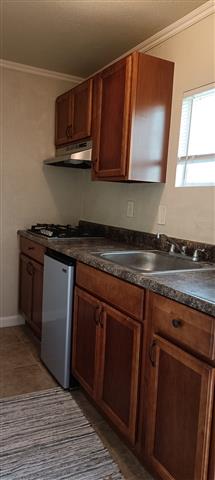 $1050 : Studio in Inglewood image 1