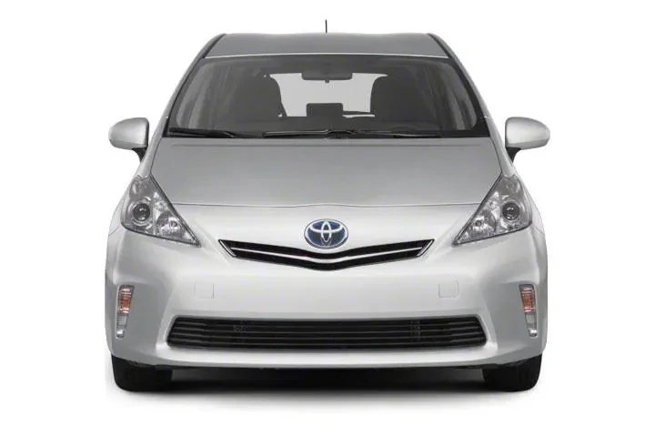 $11895 : Toyota Prius v 2013 Two 4dr image 4