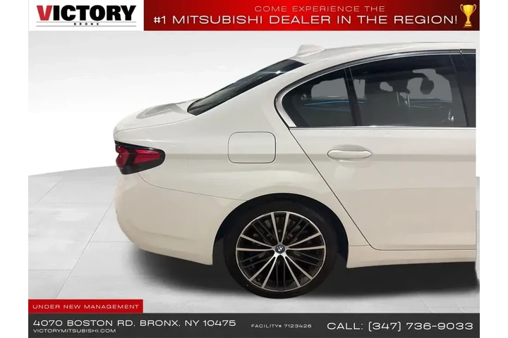 $26795 : BMW 5 Series 2023 AWD 530e x image 10