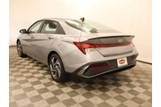 $20999 : Hyundai ELANTRA 2025 SEL Spo thumbnail