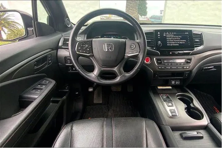 $33985 : Honda Pilot 2022 AWD TrailSp image 5