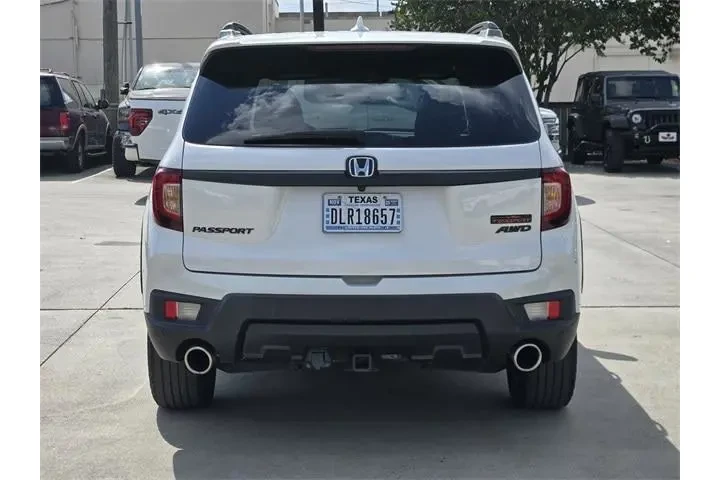 $32227 : Honda Passport 2023 AWD Trai image 6