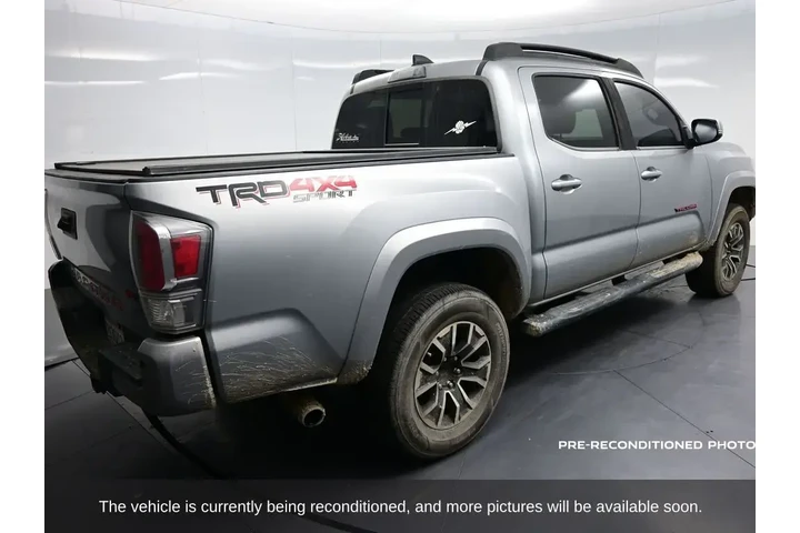 $34585 : Toyota Tacoma 2021 4x4 TRD P image 3