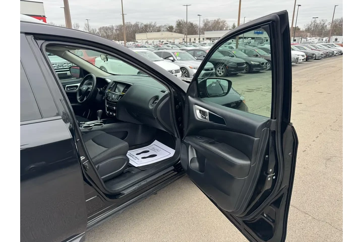 $12980 : 2019 Pathfinder S image 8