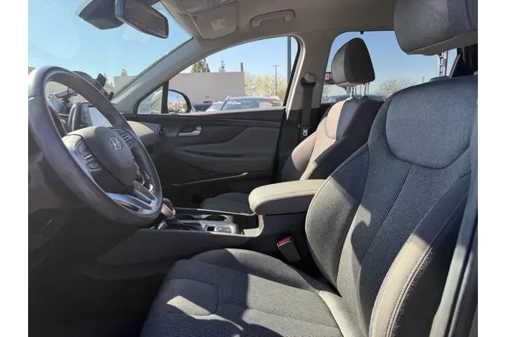 $15991 : Hyundai SANTA FE 2019 AWD SE image 9