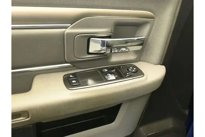 $22988 : Ram 1500 2017 4x4 Express 2d image 10