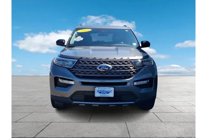 $34997 : Ford Explorer 2023 AWD XLT 4 image 2
