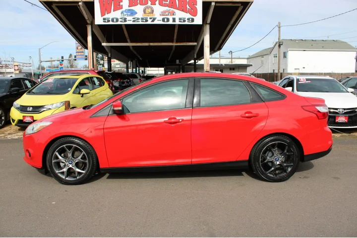 $7995 : 2014 Focus 4dr Sdn SE image 3