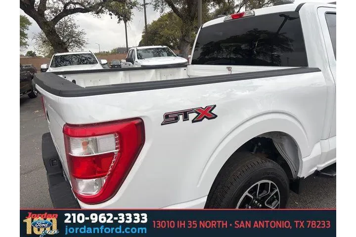 $25538 : Ford F-150 2022 4x2 XL 4dr S image 9