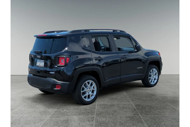 $18500 : Jeep Renegade 2022 4x4 (Red) image 10
