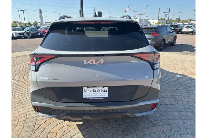 $26997 : 2023 Sportage X-Line image 6