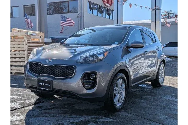 $9795 : Kia Sportage 2019 AWD LX 4dr image 1