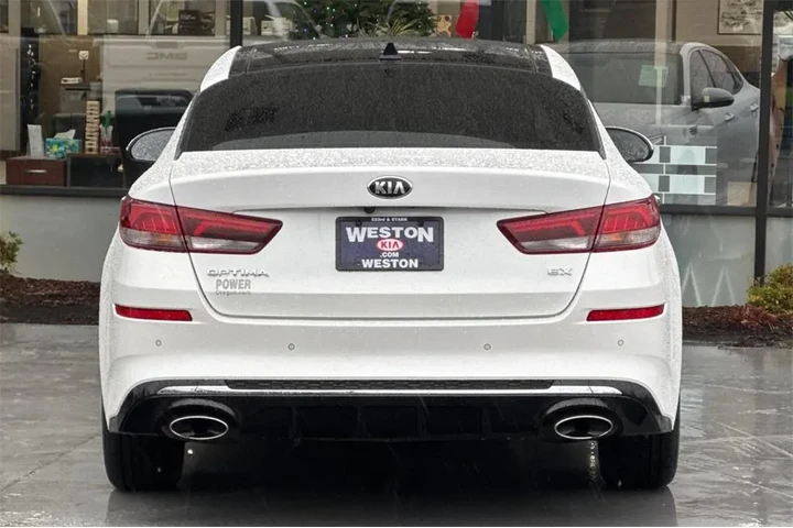 $17962 : Kia Optima 2020 EX Premium 4 image 5