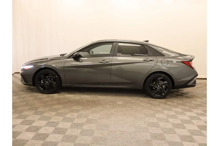 $22293 : Hyundai ELANTRA 2026 SEL Spo image 2