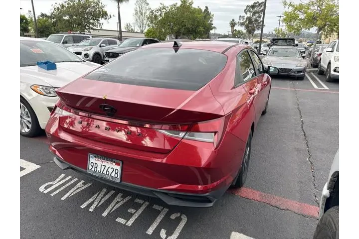 $18499 : Hyundai ELANTRA 2022 SEL 4dr image 3