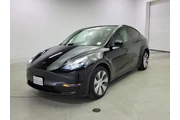 $28998 : Tesla Model Y 2022 AWD Long thumbnail