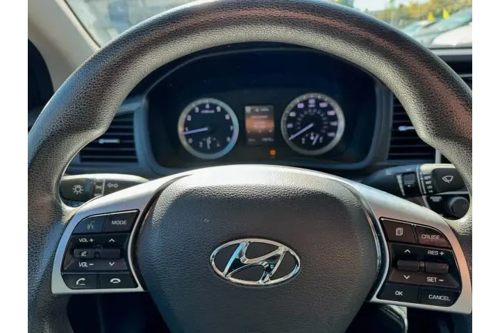 2019 HYUNDAI SONATA2019 HYUND image 8