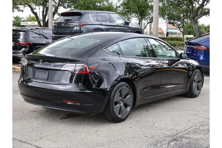 $24490 : Tesla Model 3 2023 4dr Sedan image 10