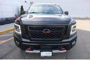 $33891 : Nissan Titan 2021 4x4 PRO-4X thumbnail
