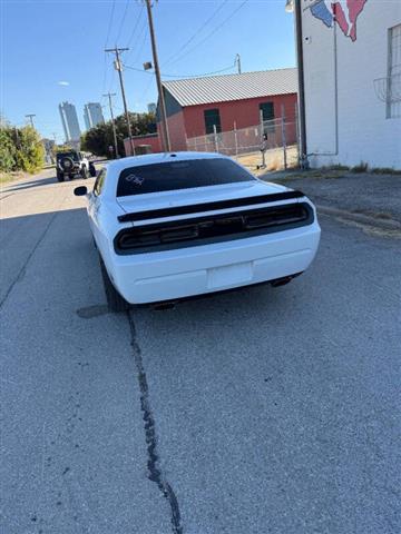 $13995 : 2010 Challenger R/T image 5