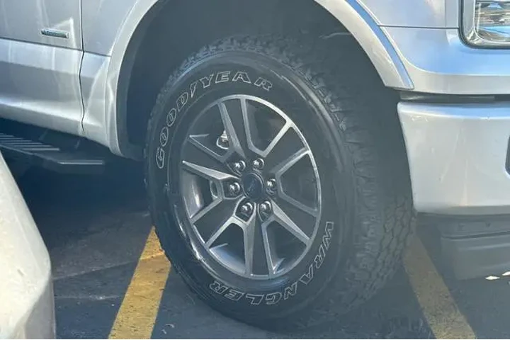 $24995 : Ford F-150 2017 4x4 XLT 4dr image 6