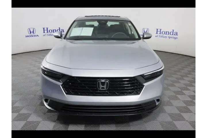$28875 : Honda Accord 2024 EX 4dr Sed image 2