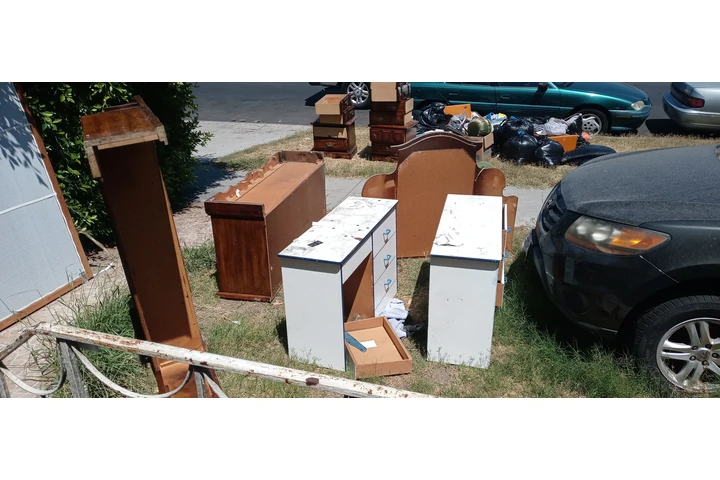 MUDANZAS Y TRASH REMOVAL image 6