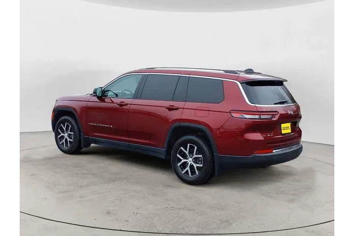$33888 : Jeep Grand Cherokee L 2023 4 image 3
