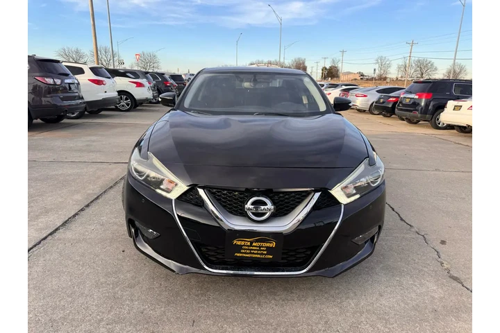 $10999 : 2016 Maxima 3.5 S image 2