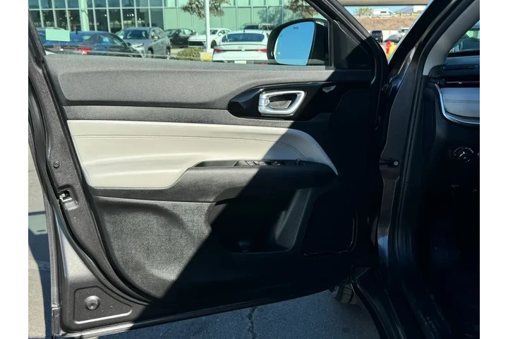 $22800 : Jeep Compass 2022 4x4 Limite image 9