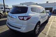 $15320 : Pre-Owned 2017 Traverse LT thumbnail