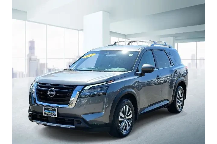 $32888 : Nissan Pathfinder 2024 AWD S image 1