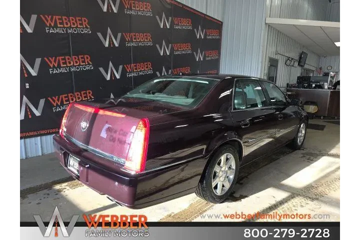 $6400 : Cadillac DTS 2008 Base 4dr S image 5