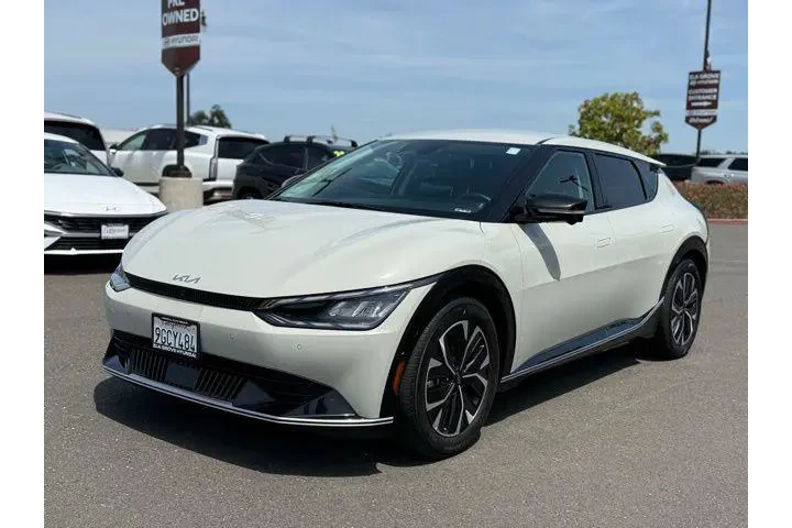 $26888 : Kia EV6 2023 Wind 4dr Crosso image 2