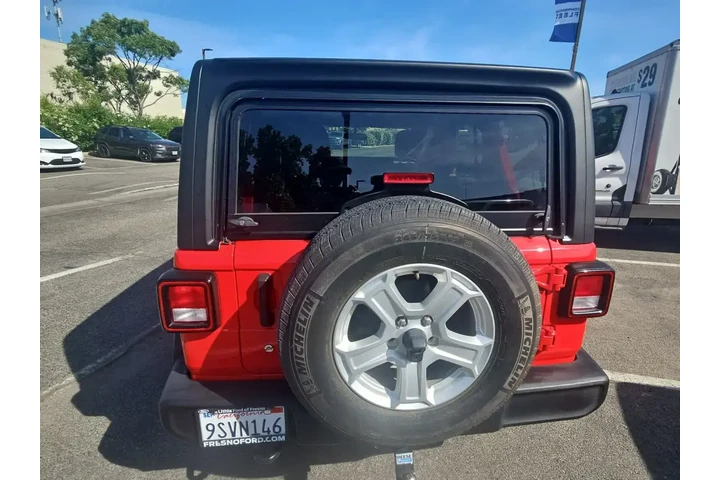 $26500 : Jeep Wrangler Unlimited 2018 image 8