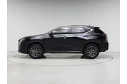 $32998 : Lexus NX 250 2022 4dr Crosso thumbnail