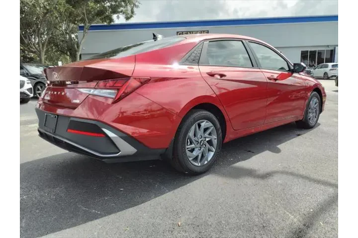 $26739 : Hyundai ELANTRA Hybrid 2025 image 5