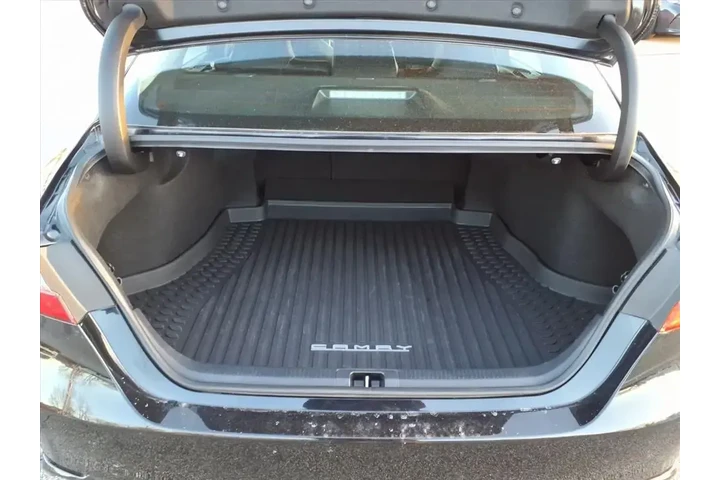 $27471 : Toyota Camry 2023 AWD SE 4dr image 8