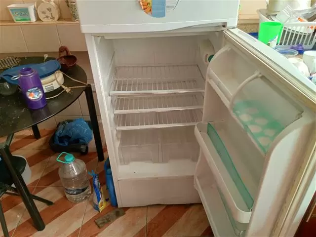 $120 : Vendo refrigeradora MABE 250 L image 2