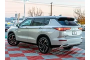 $25988 : Mitsubishi Outlander PHEV 20 thumbnail