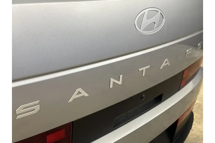 $28100 : Hyundai SANTA FE 2025 SEL 4d image 10