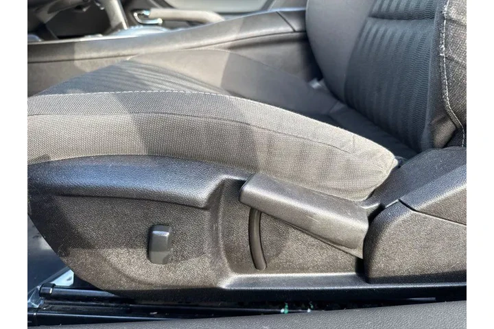 $12995 : 2015 Camaro 2LS image 9