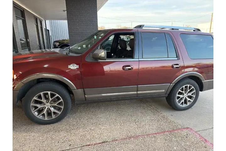 $11514 : Ford Expedition 2017 4x4 Kin image 1