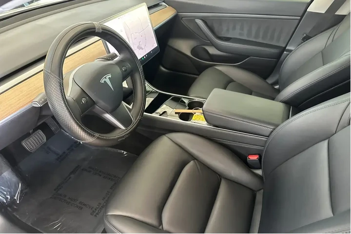 $17900 : Tesla Model 3 2020 Standard image 10