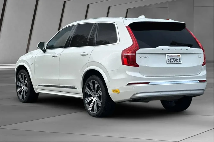 $39900 : Volvo XC90 Recharge 2022 eAW image 10