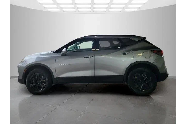 $25069 : Chevrolet Blazer 2024 LT 4dr image 4