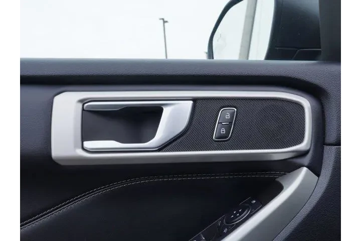 $24760 : Ford Explorer 2022 XLT 4dr S image 8