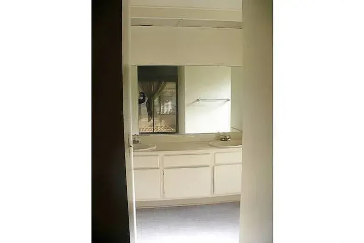 $1400 : Rancho Cucamonga 3- Bed image 5